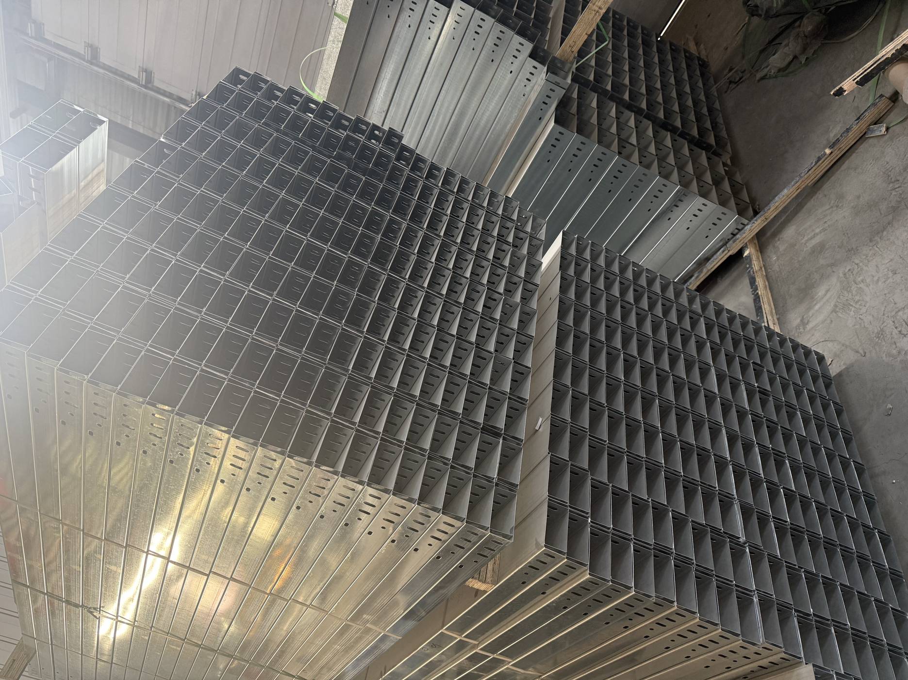 安顺市金属桥架金属桥架 - 方案